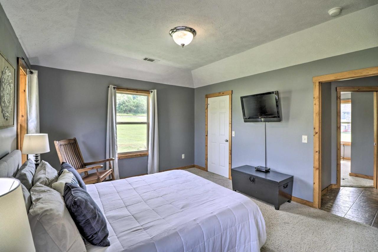 Mountain Home Cottage With Deck On White River! Gassville Exterior foto