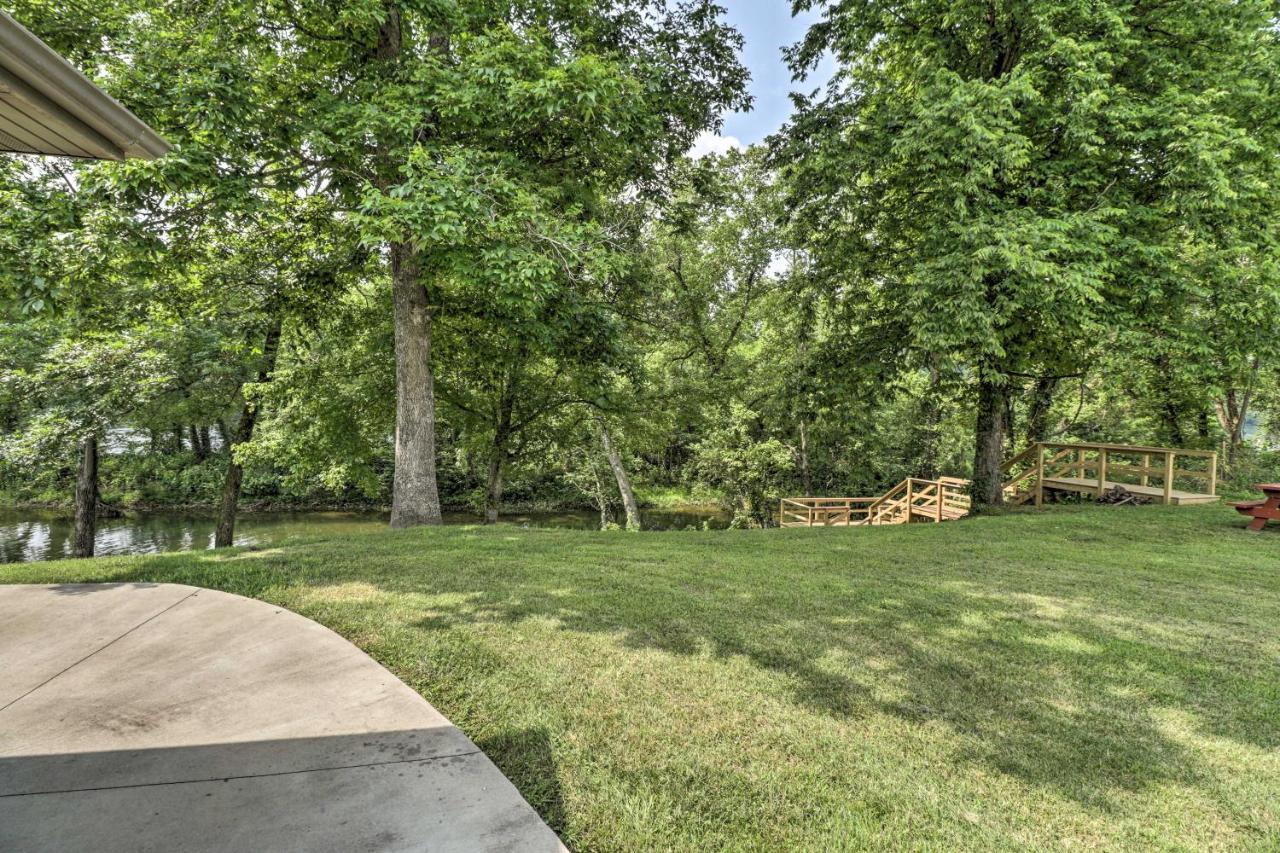 Mountain Home Cottage With Deck On White River! Gassville Exterior foto